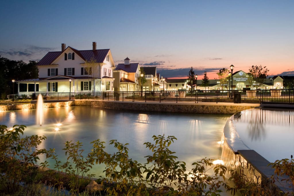 Roadside Stonebridge at Potomac Town Center